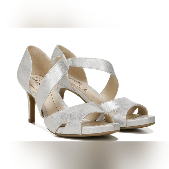 Life Stride | Shoes | Lifestride Soft System Mega Womens Pumps Silver  Metallic Size Nwt | Poshmark